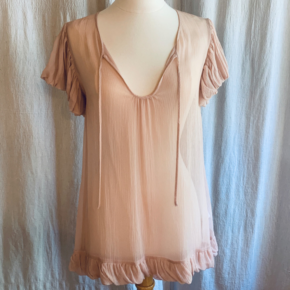 Juicy Couture Tops - Juicy Couture Chiffon Pale Pink Ruffle top size 6